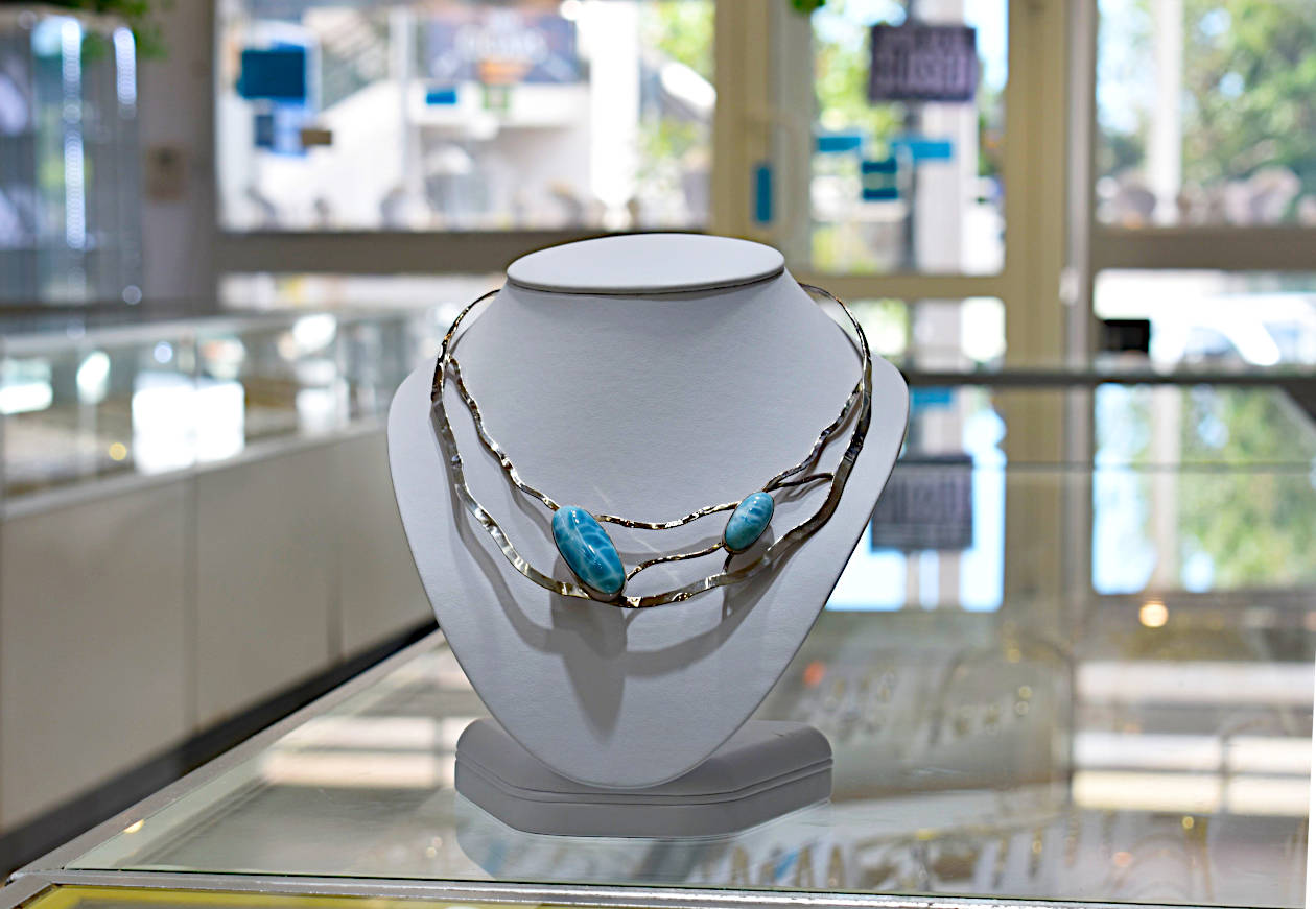 Jewels and Beyond for exclusive jewelry deals in St Maarten 