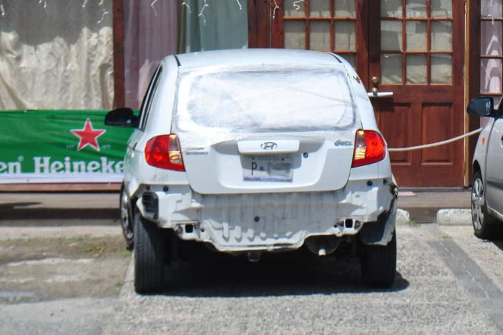 beat up rental car in st maarten 1024