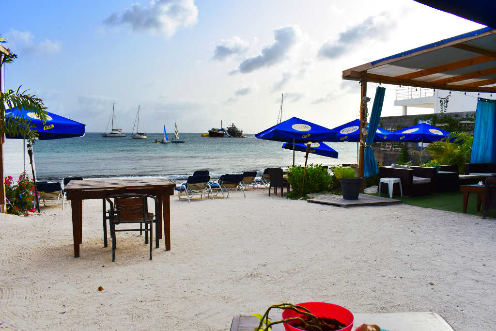 guayabera beach club 1