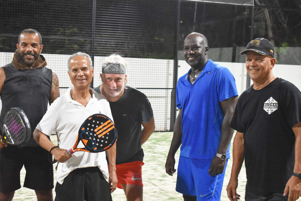 paddle ball st maarten players