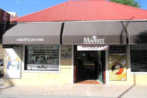 Majesty Jewelers - Established St. Maarten Jeweler